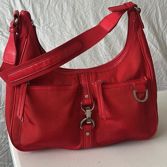 Tommy Hilfiger Handbags - Tommy Hilfiger Red Canvas Hobo Shoulder Bag Front Zip Pockets Silver Hardware